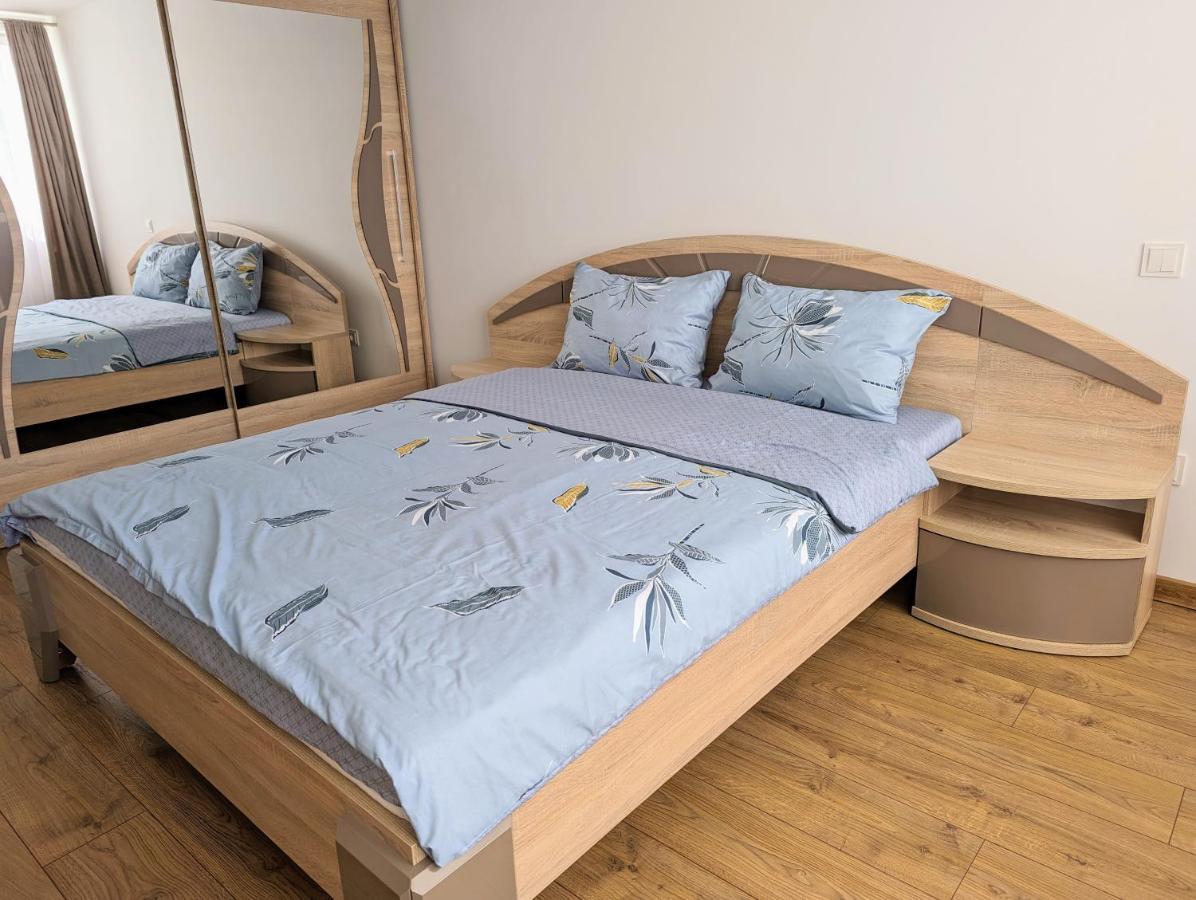 Lovely 2-Bedroom Flat In The Heart Of Druskininkai Exteriör bild